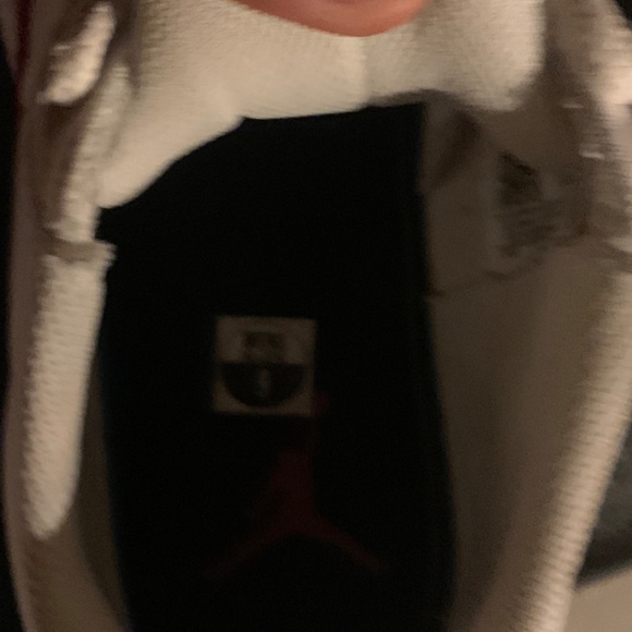 Air Jordan 11 CMFT Cherry - Picture 7 of 7